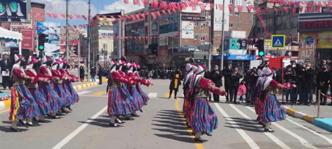 Van’ın Düşman işgalinden kurtuluşu  törenle kutlandı