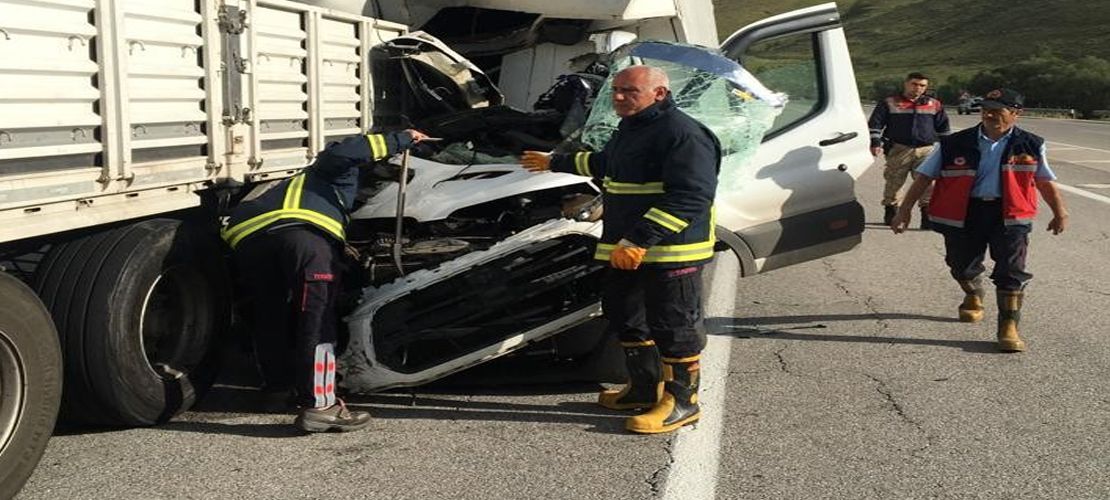 Van'da feci kaza: 1 ölü 4 ağır yaralı