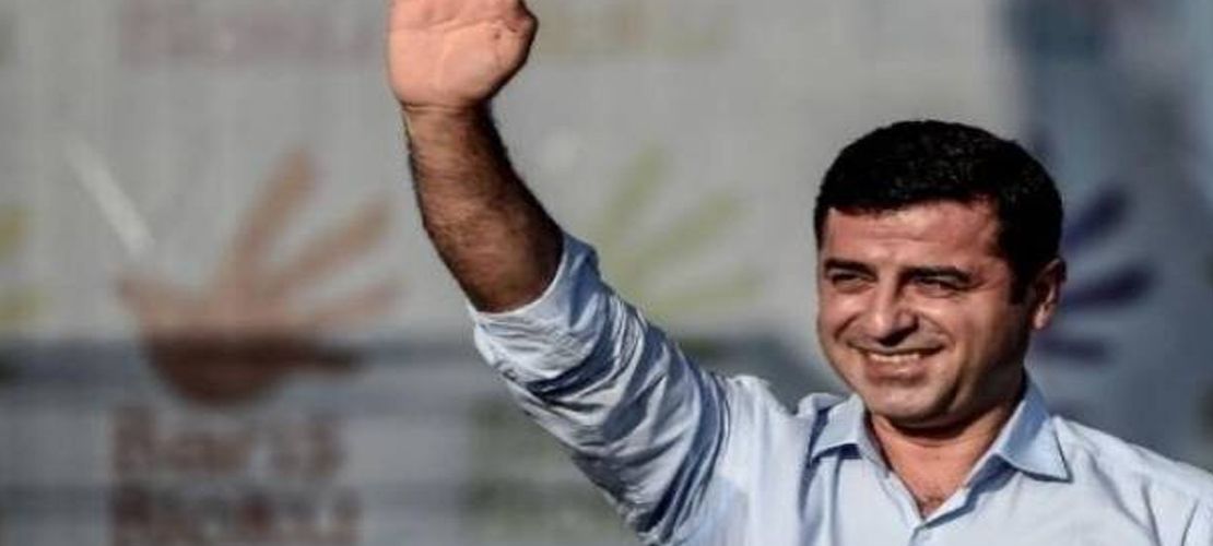 Demirtaş'tan Hakkari halkına selam, HDP'den uzaklaşan 'kanaat önderlerine' mesaj