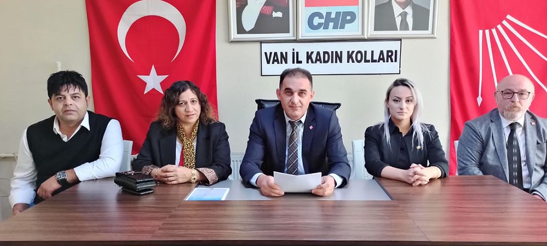 CHP VAN İL BAŞKANLIĞI'NDAN SANSÜR YASASINA TEPKİ!