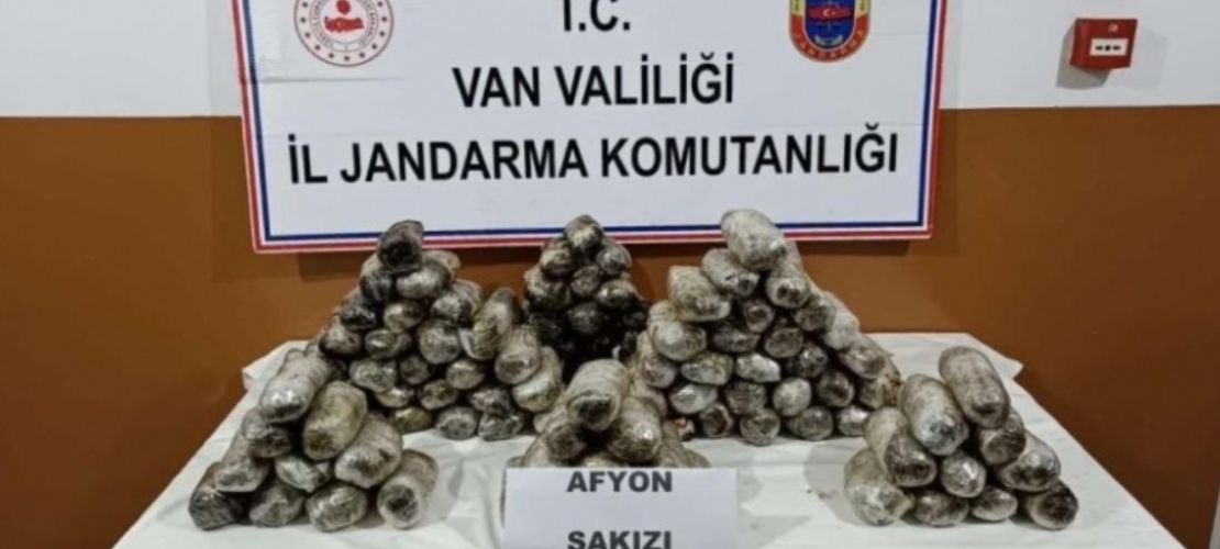 Van’da 47 kilo Afyon Sakızı ele geçirildi