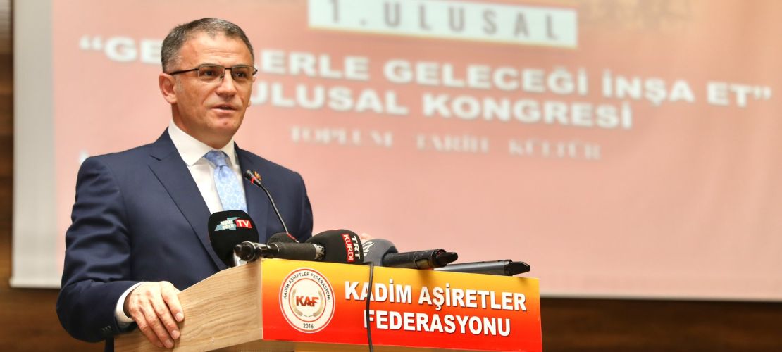 Van'da 1. Ulusal Gençlerle Gençliği İnşa Et Kongresi' başladı