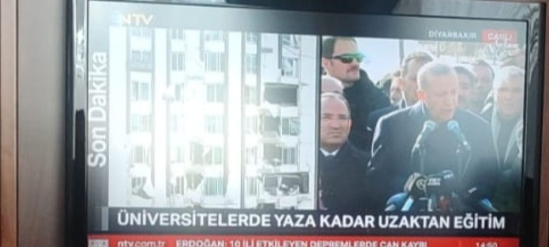 Üniversiteler yaz mevsimine kadar uzaktan eğitime geçti