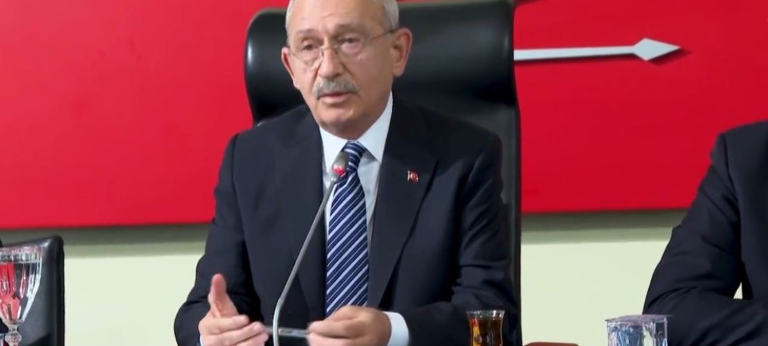 Kılıçdaroğlu, bir maaşını daha depremzedeler için bağışladı