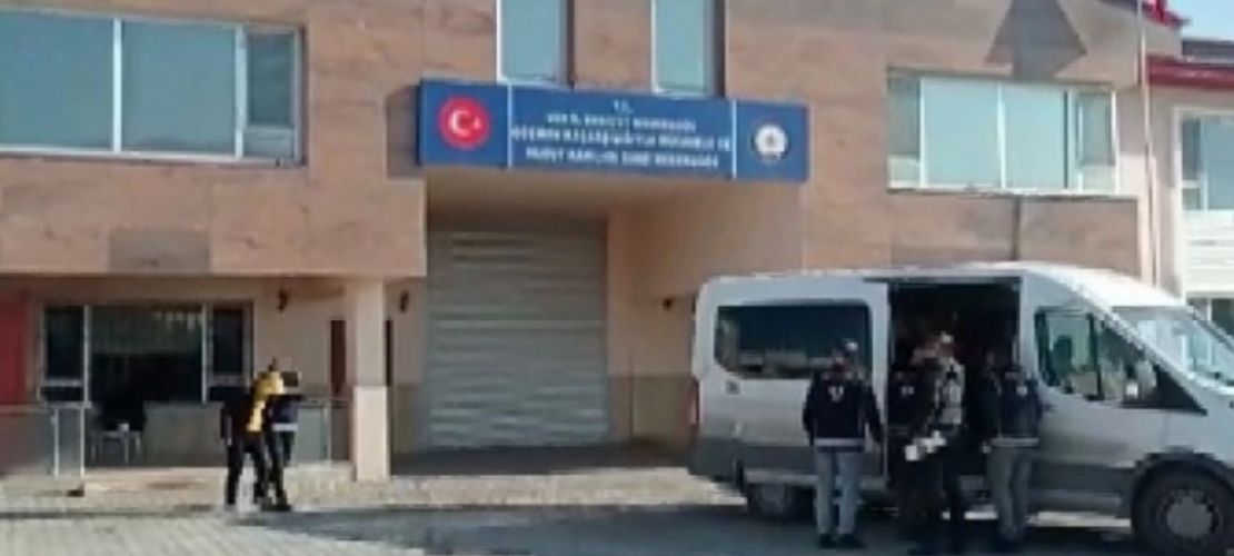 Van’da 3 organizatör tutuklandı