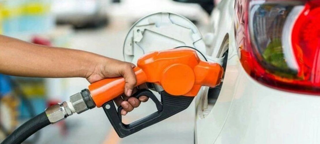 Benzine yapılan zam yağmuru devam ediyor