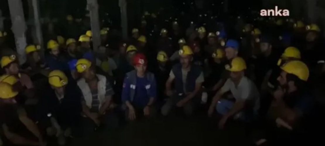 Madenciler kendilerini ocağa kapatıp açlık grevine başladı