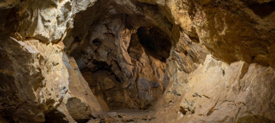 Van'ın Derinliklerinde Gizemli Mağaralar