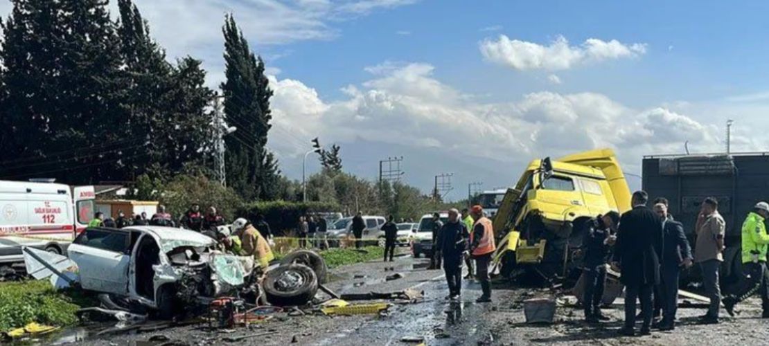 Korkunç kaza: Aynı aileden 6 kişi öldü