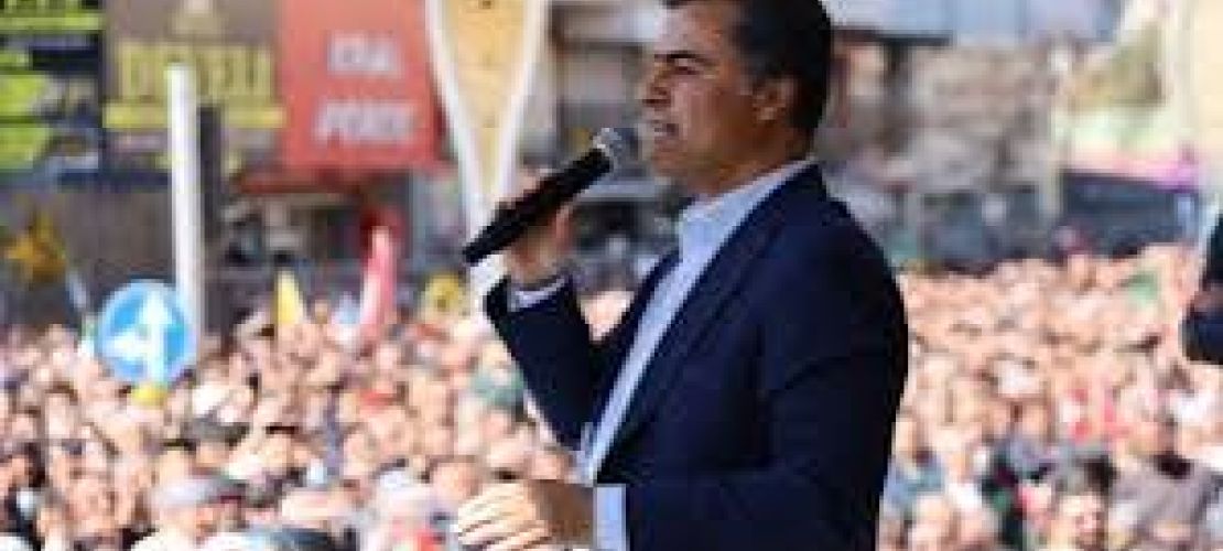 Van Büyükşehir belediyesi eş başkanı Abdullah Zeydan’ın memnu hakları geri alındı