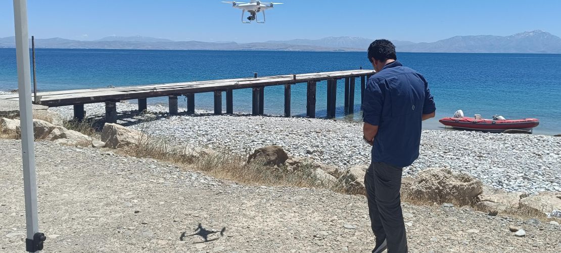 Van Gölü'nde kaybolan Hilmi Hanalp için Drone İle Arama