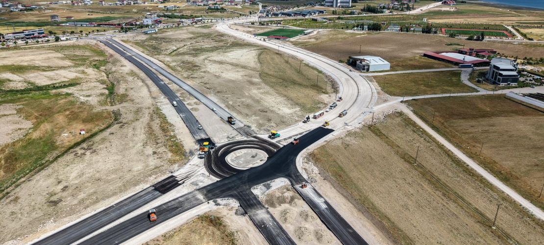 Sahil yolu dördüncü etap bitmek üzere