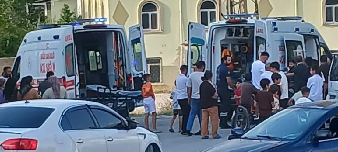 Van’ Edremit yolunda kaza 2 kişi yaralandı